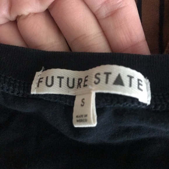 UO crop top - Picture 2 of 2